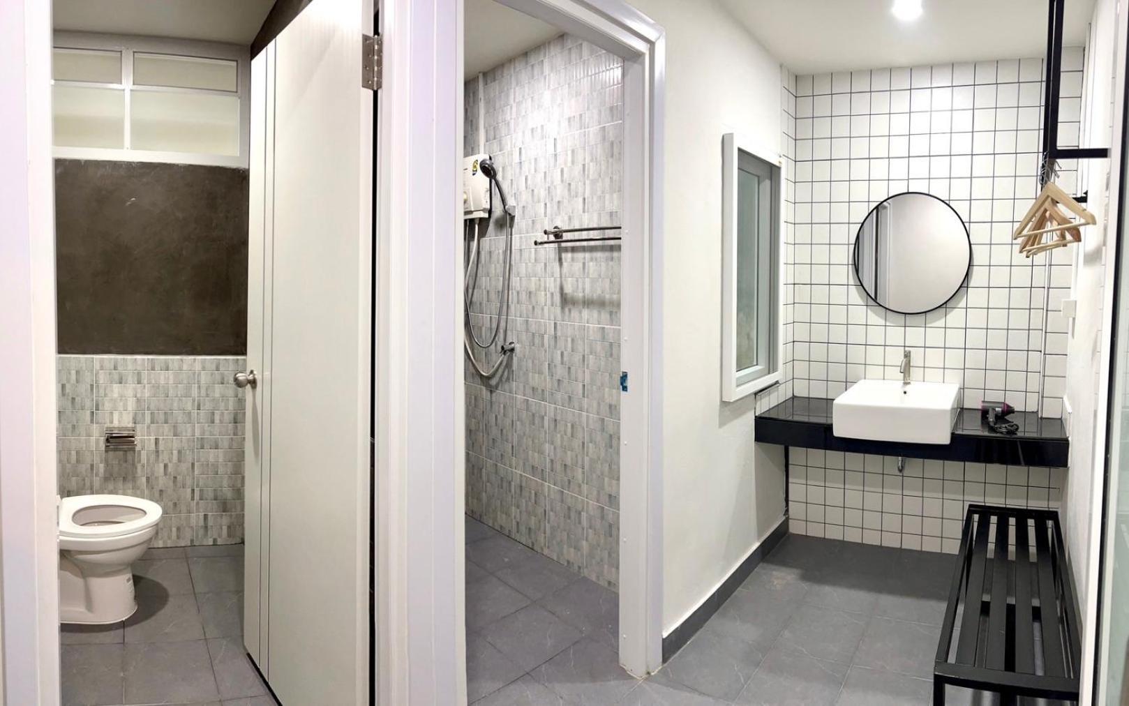 Bedter Hotel بانغا - نغا الغرفة الصورة